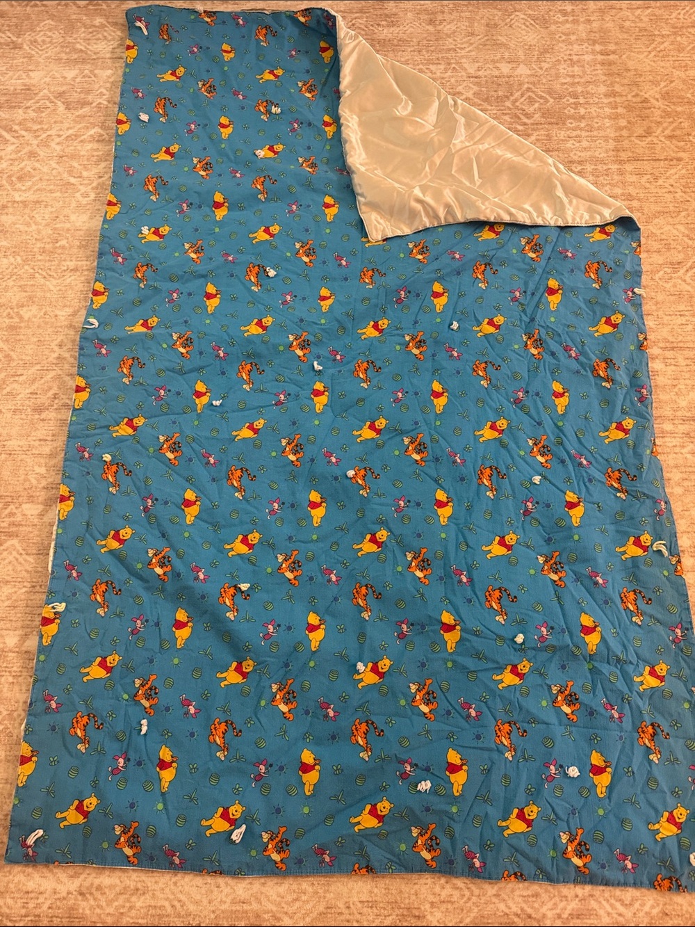 Winnie the Pooh & Tigger Blue Throw